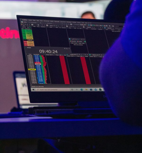 pexels-vinicius-cezario-87687338-10468213